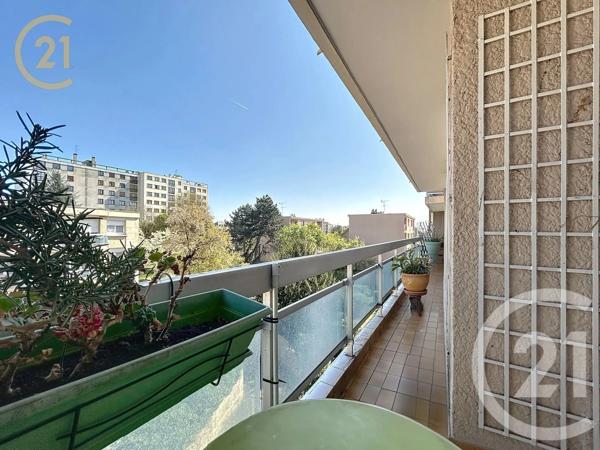 Appartement F3 à vendre  3 pièces - 77,73 m 2   LE BLANC MESNIL  - 93