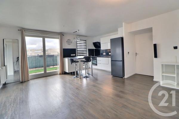 Appartement F3 à vendre  3 pièces - 77,73 m 2   LE BLANC MESNIL  - 93