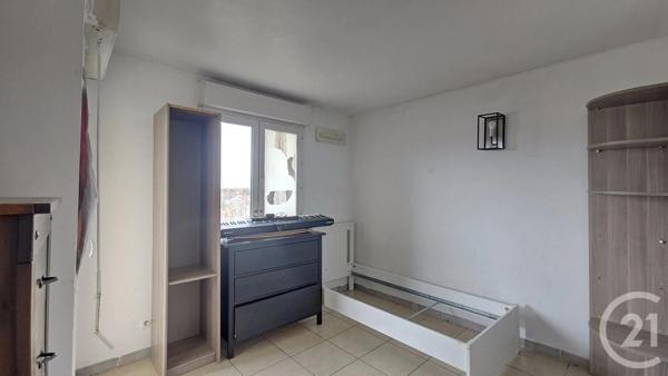 Appartement F3 à vendre  3 pièces - 77,73 m 2   LE BLANC MESNIL  - 93