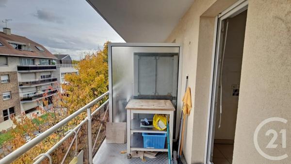 Appartement F3 à vendre  3 pièces - 77,73 m 2   LE BLANC MESNIL  - 93