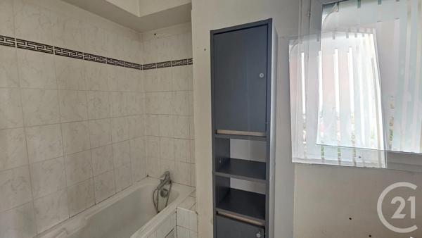 Appartement F3 à vendre  3 pièces - 77,73 m 2   LE BLANC MESNIL  - 93
