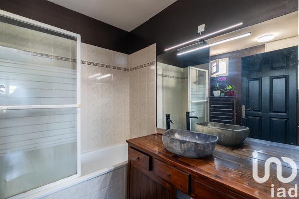 Maison à vendre 10 pièces 195 m² Montévrain