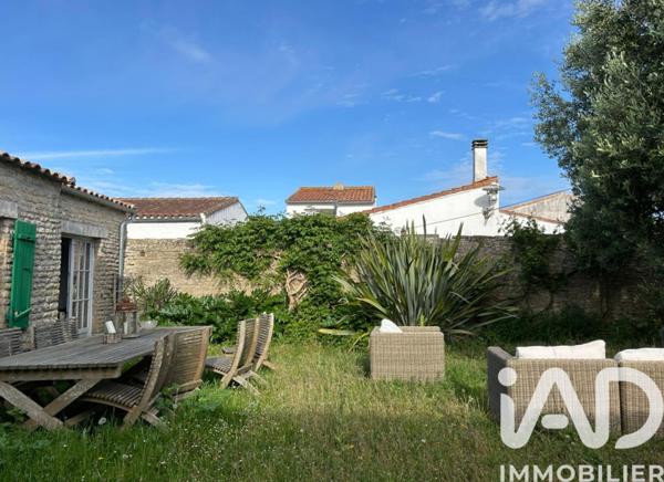 Maison à vendre 9 pièces 230 m² Loix