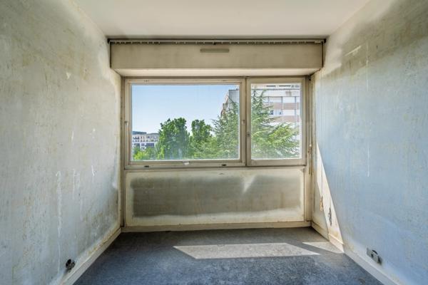 Appartement
         3 pièces
        - 72 m² Exclusivité 273 000 € *