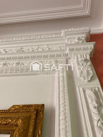 Propriété privée avec maison de maître du XVI ème et nombreuses dépendances