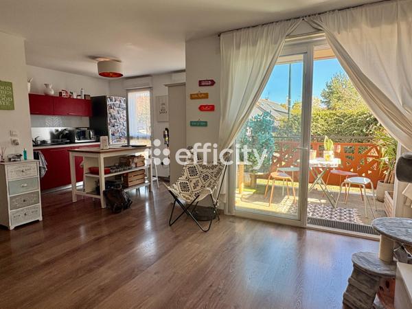 Appartement
         4 pièces
        - 78 m² Exclusivité 267 000 € *