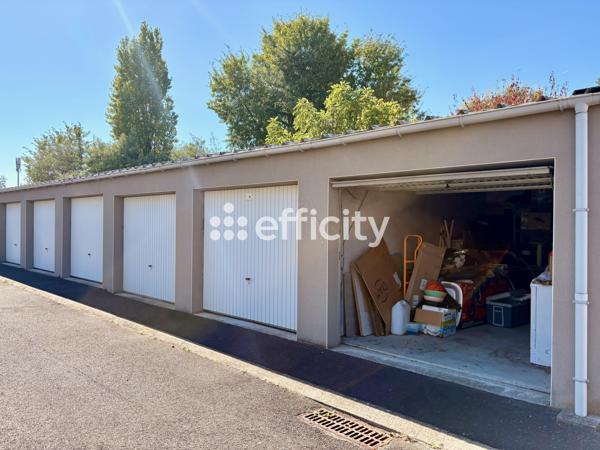 Appartement
         4 pièces
        - 78 m² Exclusivité 267 000 € *
