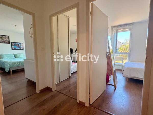 Appartement
         4 pièces
        - 78 m² Exclusivité 267 000 € *