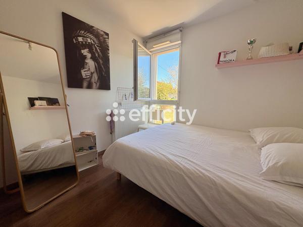 Appartement
         4 pièces
        - 78 m² Exclusivité 267 000 € *