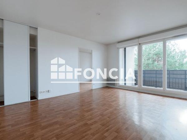 À vendre Appartement 2 pièces 49 m² - Savigny-le-temple 77176