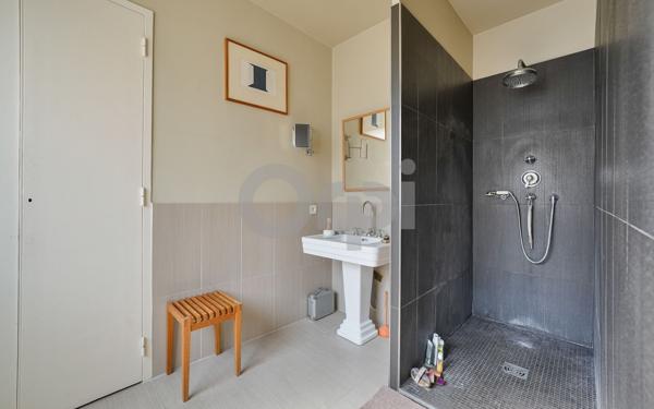 Maison à vendre    7 pièces • 237,57 m2 Sceaux