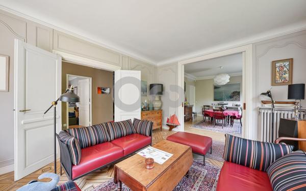 Maison à vendre    7 pièces • 237,57 m2 Sceaux