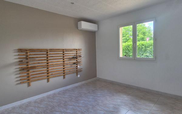 Maison à vendre    4 pièces •  Longages