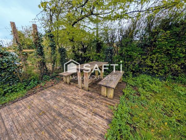 Longère en pierres et briques de 122 m2 à proximité du bourg de Planches et de Ste-Gauburge-Sainte-Colombe : charme authentique et quiétude normande