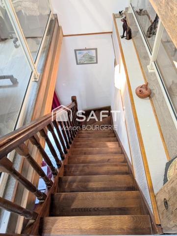 Longère en pierres et briques de 122 m2 à proximité du bourg de Planches et de Ste-Gauburge-Sainte-Colombe : charme authentique et quiétude normande