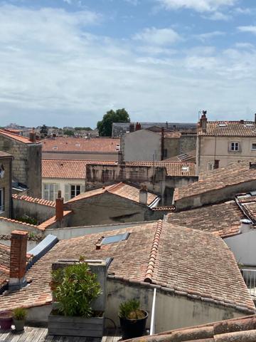 CENTRE - Joli appartement au calme