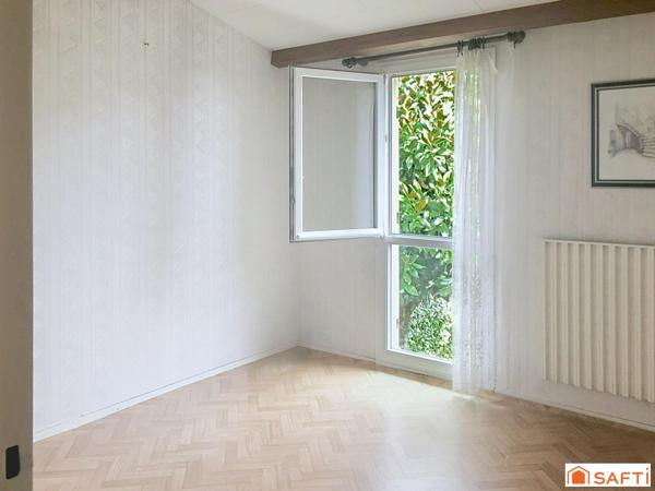 MAISON GRADIGNAN MALARTIC BIEN PLACEE SANS VIS A VIS