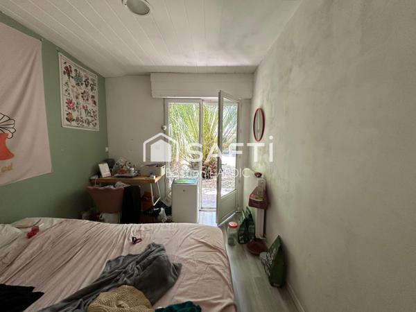 Maison d’architecte années 70, quartier familial