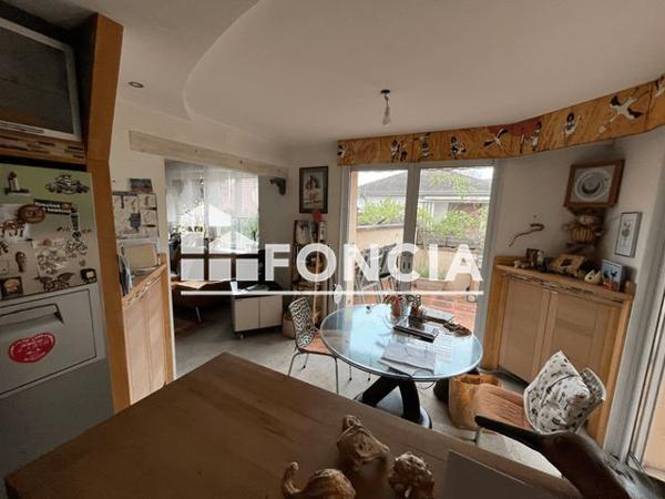 À vendre Maison 5 pièces 82.11 m² - Ostwald 67540