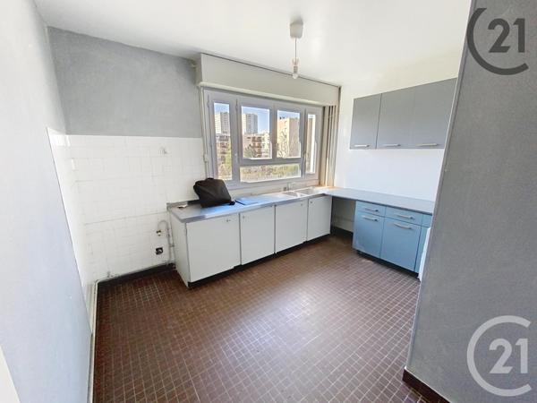 Appartement F4 à vendre  4 pièces - 84,63 m2 AUXERRE - 89