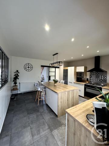 Maison à vendre  8 pièces - 181 m2 HESDIN - 62