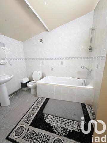 Maison à vendre 12 pièces 175 m² Ris-Orangis