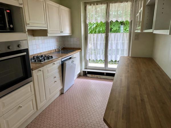 Appartement à vendre 5 pièces VERSAILLES (78)