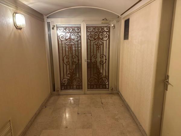 Appartement à vendre 5 pièces VERSAILLES (78)
