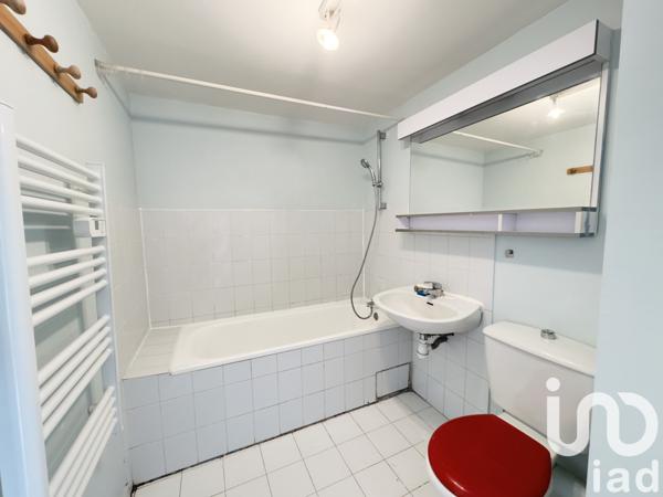 Appartement à vendre 3 pièces 50 m² Vaux-le-Pénil