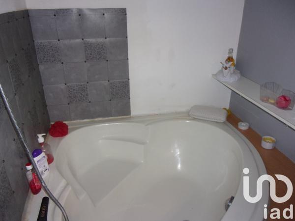 Immeuble à vendre 254 m² Lesneven