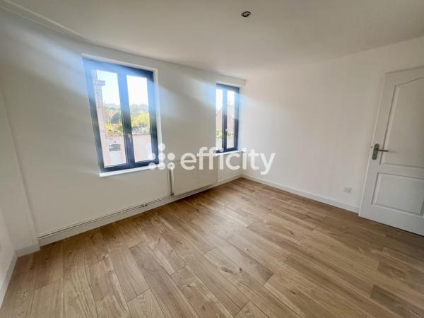 Maison 5 pièces - 85 m²