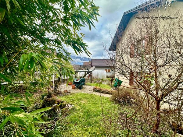 Maison familiale fonctionnelle avec sous sol complet, à vendre 5 pièces CLUSES (74)