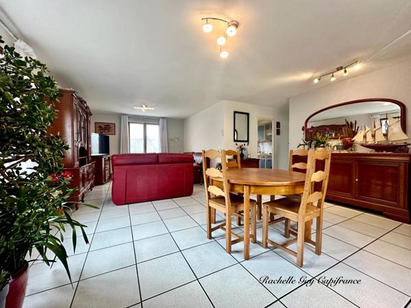 Maison familiale fonctionnelle avec sous sol complet, à vendre 5 pièces CLUSES (74)
