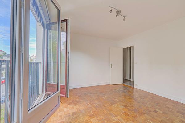 Appartement Le Perreux Sur Marne 2 pièces 43 m2, box, cave