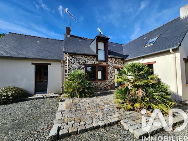 Maison à vendre 10 pièces 231 m² Bourgbarré