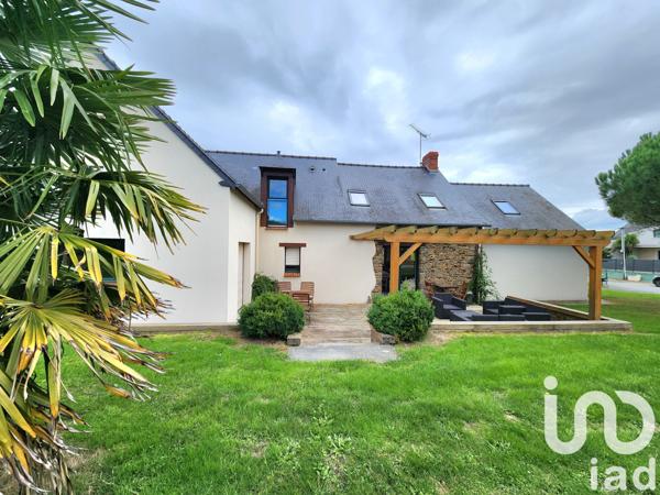 Maison à vendre 10 pièces 231 m² Bourgbarré