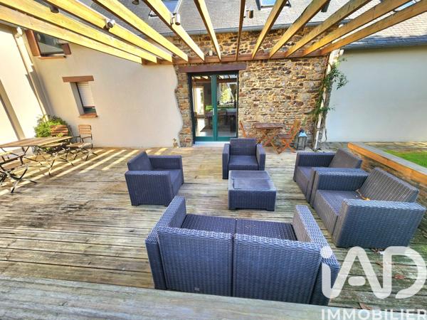 Maison à vendre 10 pièces 231 m² Bourgbarré