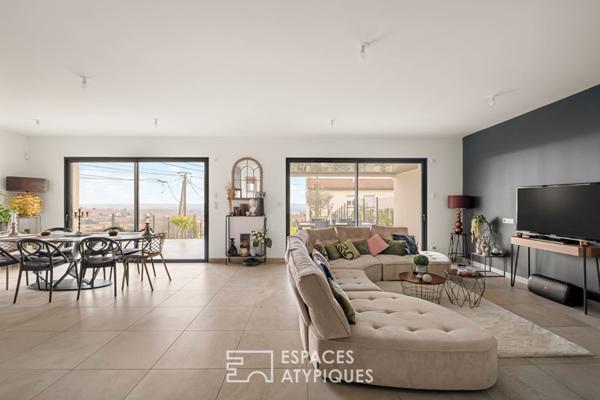 Maison contemporaine lumineuse au coeur du Beaujolais