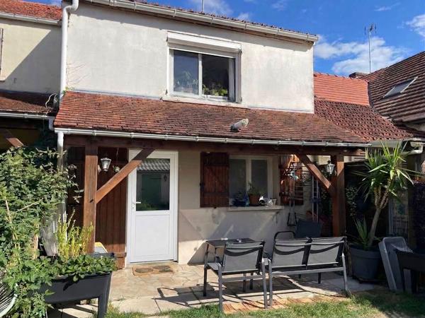 Maison de ville 3 pièces CHEVRY COSSIGNY - 53 m2