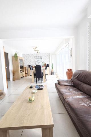 T3 lumineux -77 m²  - Garage + cave + parking - Quartier  Parc du Plessis - Très calme