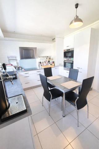 T3 lumineux -77 m²  - Garage + cave + parking - Quartier  Parc du Plessis - Très calme