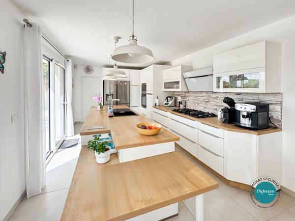 Maison Mennecy 6 pièce(s) 174 m2