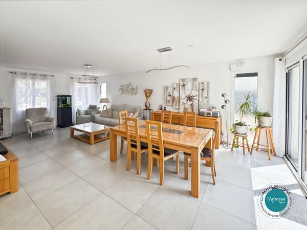 Maison Mennecy 6 pièce(s) 174 m2