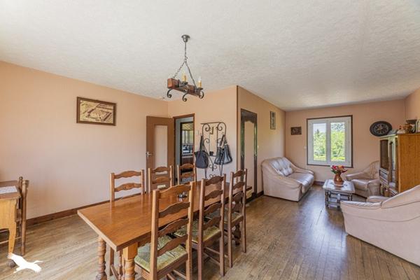 Maison 265 500 € Esvres 5 p 79 m² DPE D