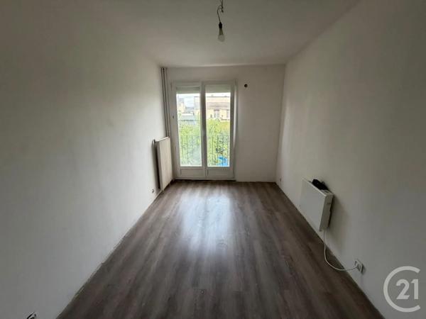 Maison à vendre  6 pièces - 122 m 2   OTHIS  - 77