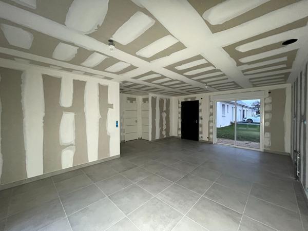 MAISON T3 DE PLAIN PIED AVEC JARDIN