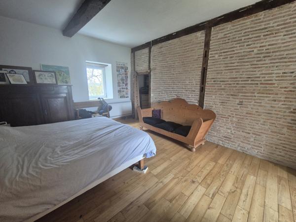 Preignan (32810) Maison T6 de 168m2 avec hangar 100m2 sur un terrain de 8000m2