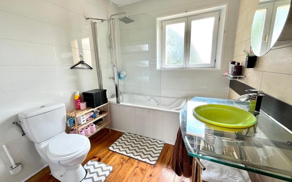 Maison à vendre    7 pièces • 230 m2 Carnoët