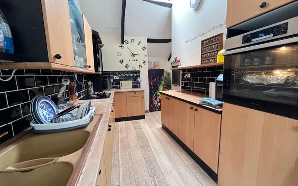 Maison à vendre    7 pièces • 230 m2 Carnoët