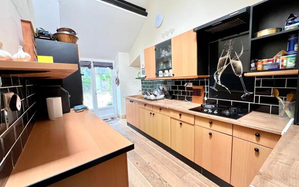 Maison à vendre    7 pièces • 230 m2 Carnoët